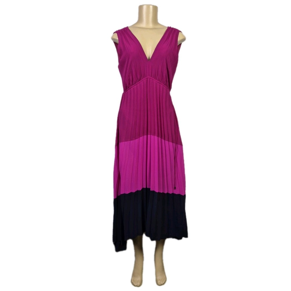 Taylor Magenta Fuchsia Navy Colorblock Pleated‎ Maxi Dress Open Back Size 6